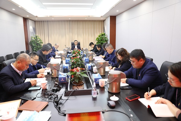 王思军到尊龙集团官网公司等三家公司宣讲党的二十大心灵